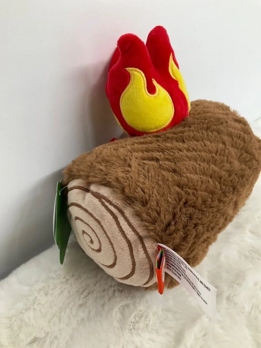 Gigglescape Christmas Yuletide Fire Log 7